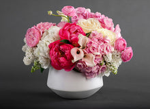 Load image into Gallery viewer, Pretty In Pink Grand